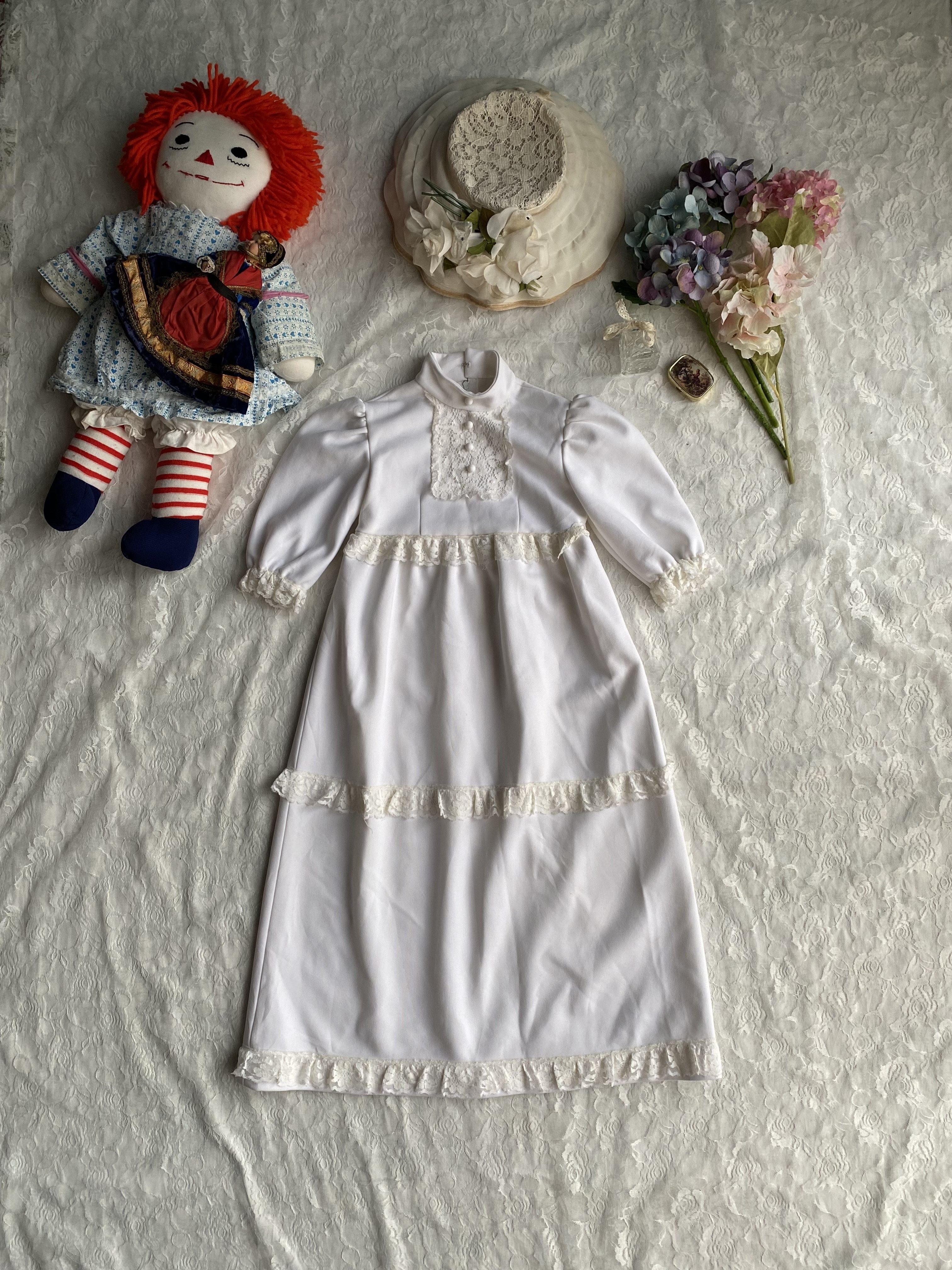 Vintage Dress / 古著白色蕾絲蛋糕裙洋裝