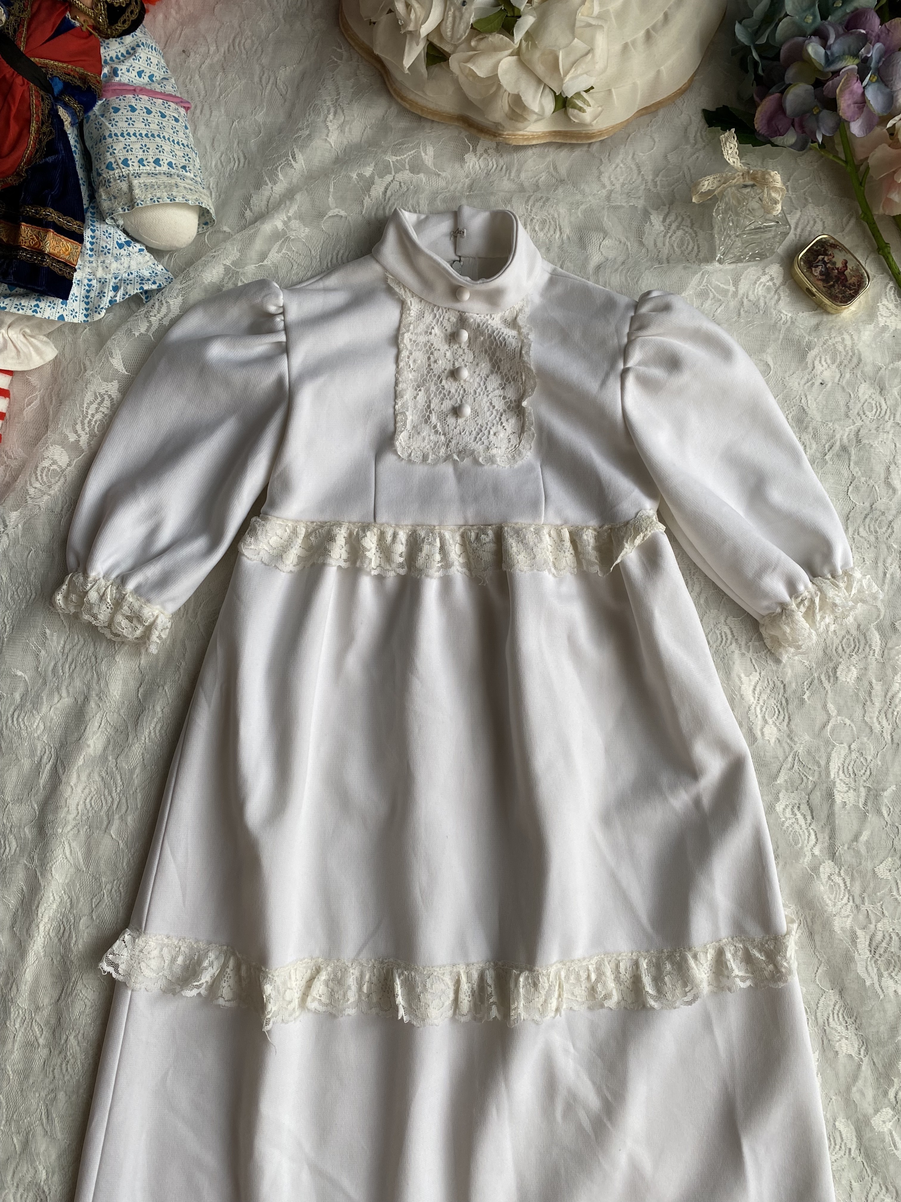 Vintage Dress / 古著白色蕾絲蛋糕裙洋裝