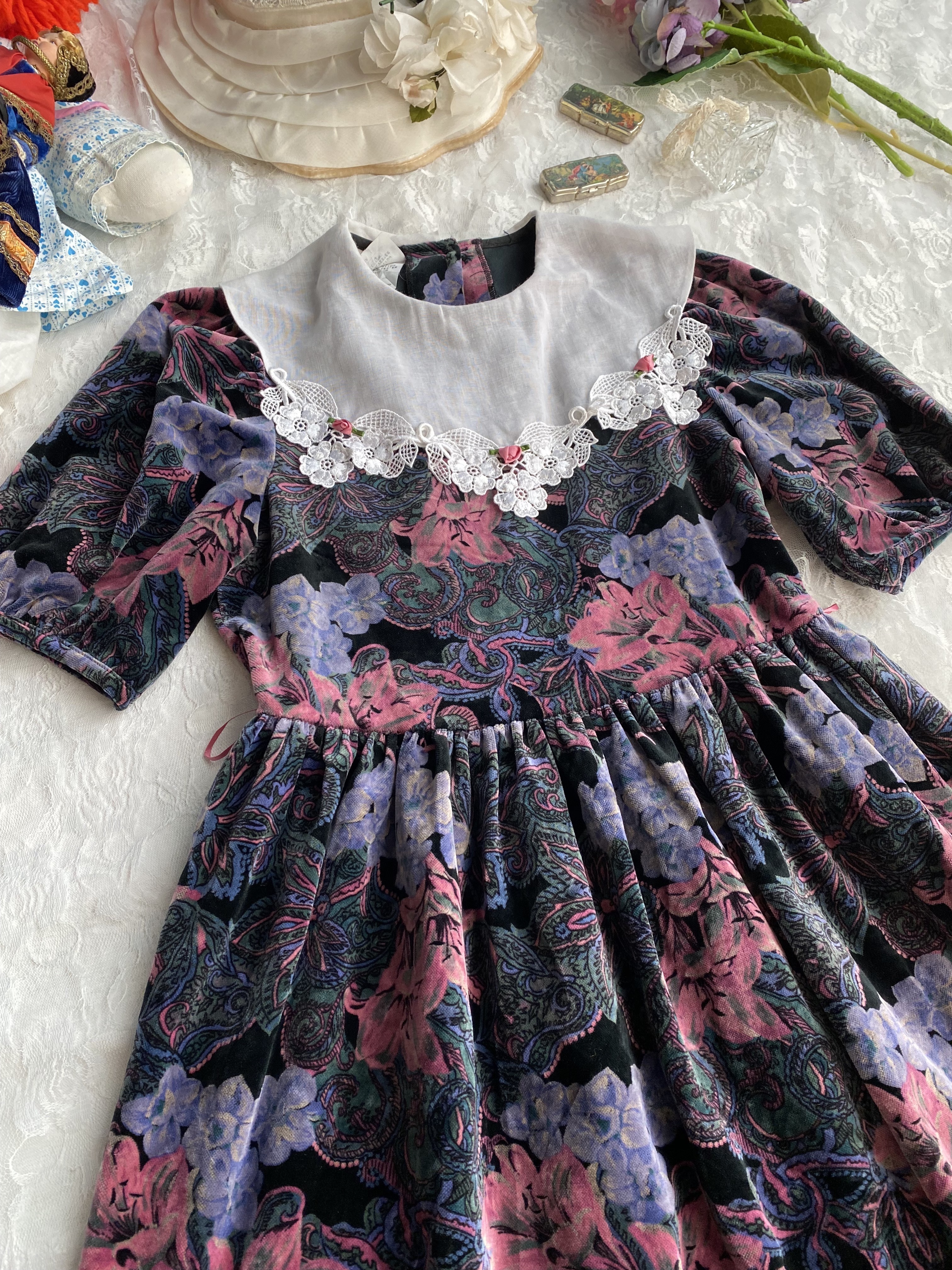 Vintage Dress / bonnie jean古著刺繡拼接領紫紅花卉絨布洋裝