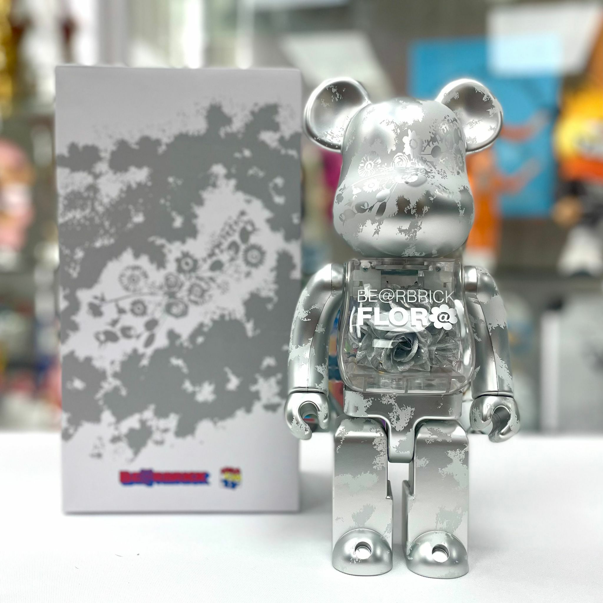 400%BE@RBRICK FLOR@ SILVER