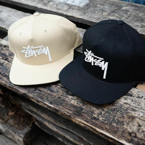 Stussy Big Stock Crown Cap  大Logo 後扣帽