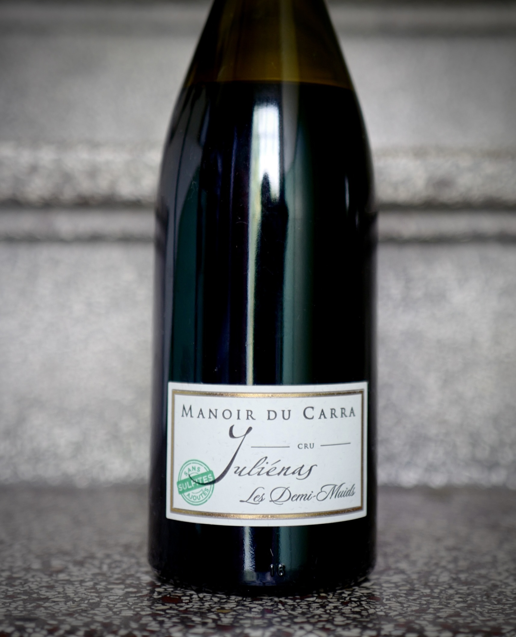 2019 Manoir du Carra Julienas Sans Sulfites Ajoutés Les Demi-muids / 2019卡哈農莊朱里耶納薄酒來優質村莊無添加二氧化硫紅葡萄酒