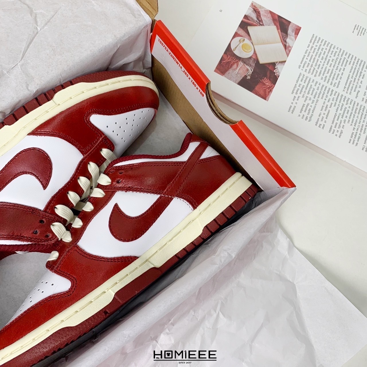 Nike Dunk Low PRM Team Red 復古奶油底酒紅[FJ4555-100]