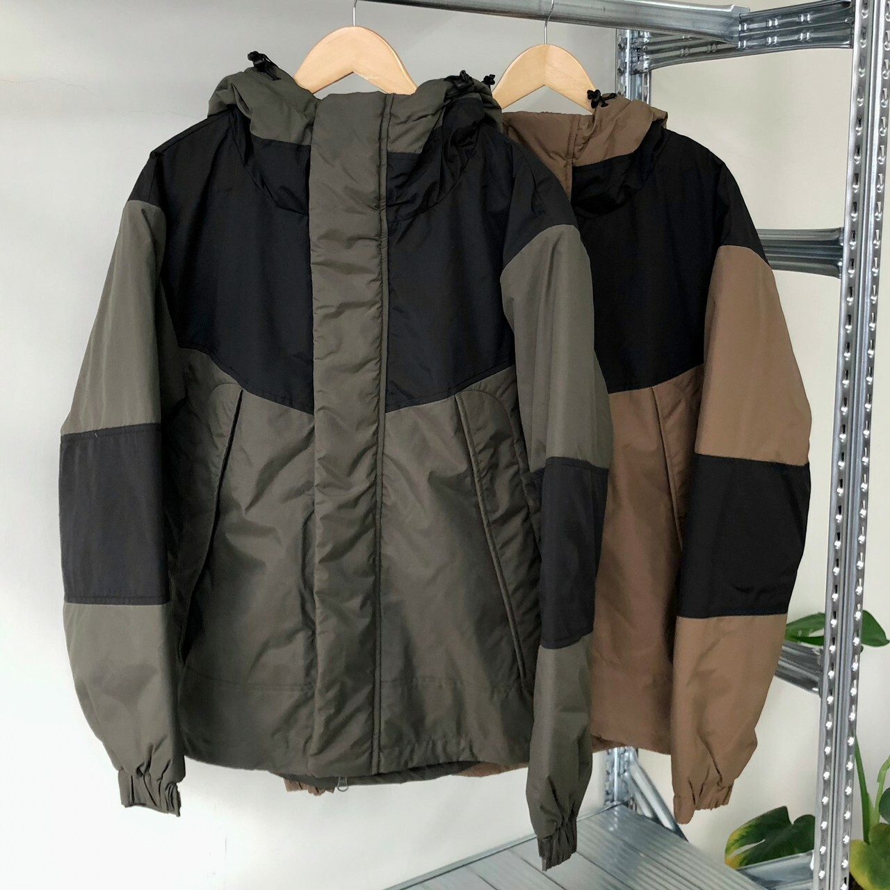 United Athle 保暖機能防風連帽外套(內裏鋪棉) 3749901