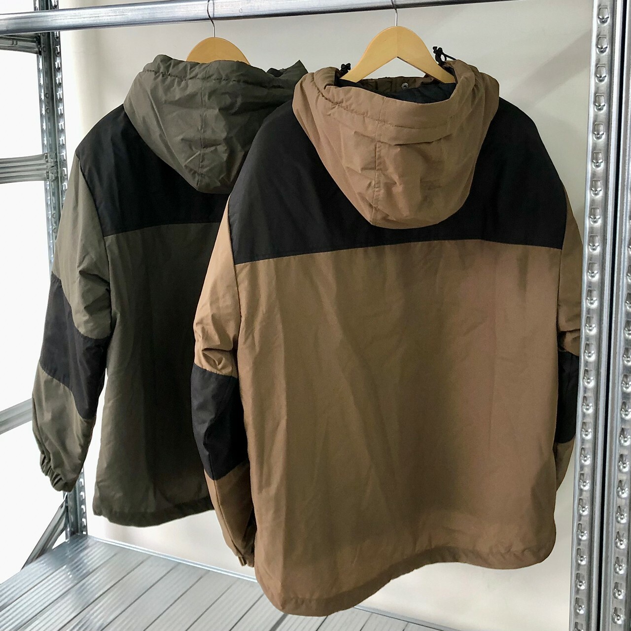 United Athle 保暖機能防風連帽外套(內裏鋪棉) 3749901