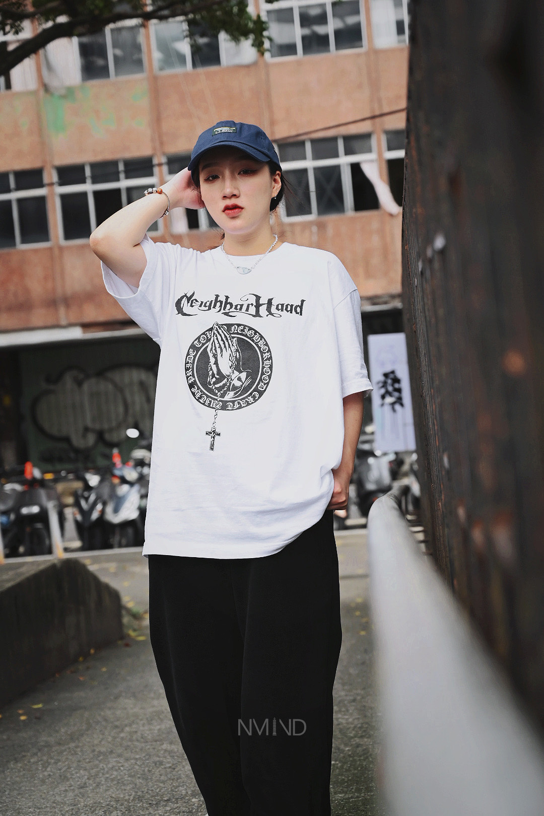 <快速出貨> Neighborhood Logo圈標 祈禱手 短踢 白