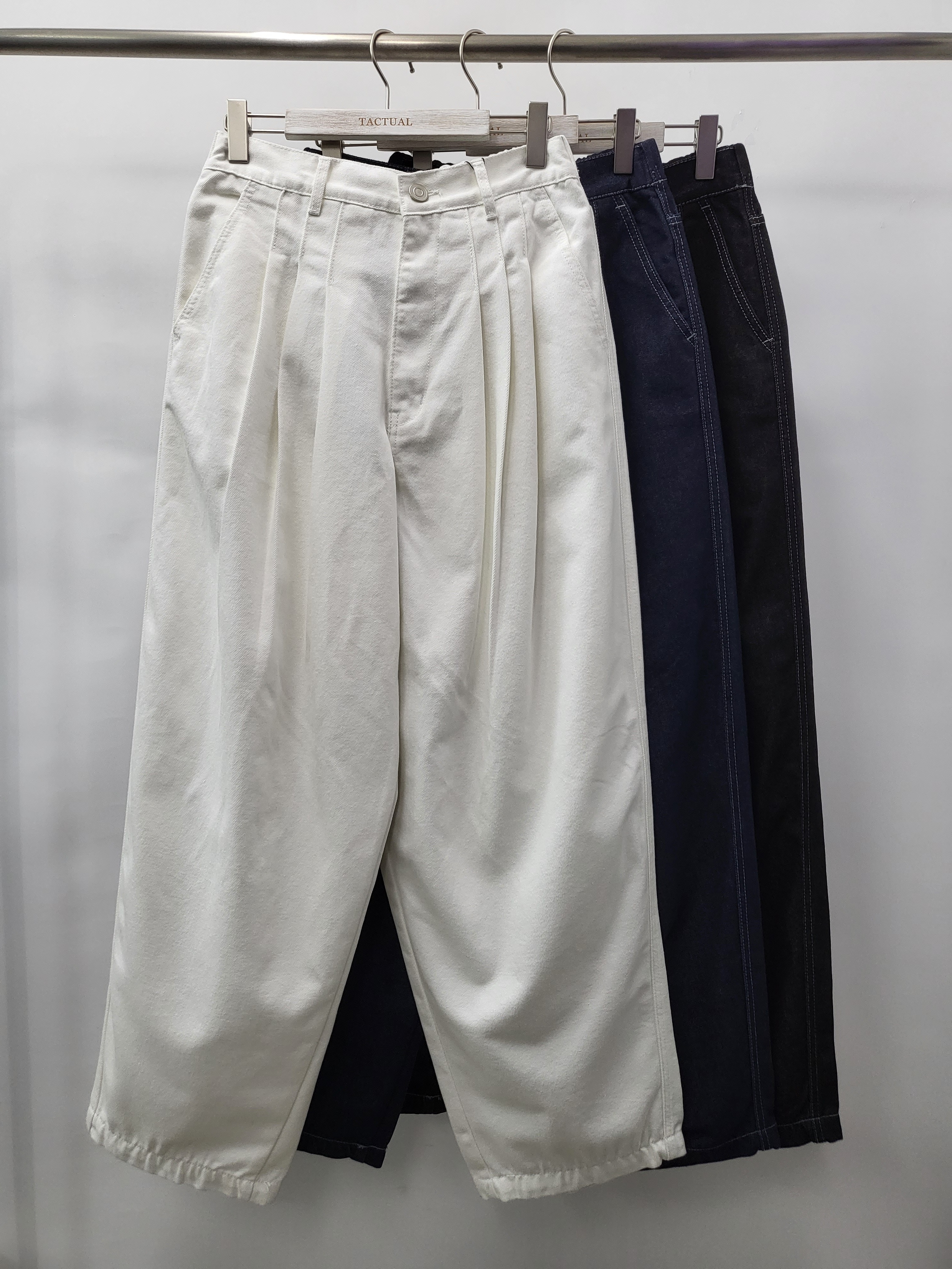 淨色鬆身牛仔褲 P2415