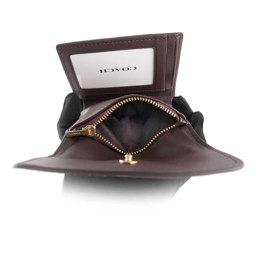 【COACH】金色Logo 拼色塗層帆布及皮革三折短夾(卡其/紅棕)