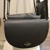 [S] KATE SPADE K8146 LUNA PEBBLED LEATHER CRESCENT CROSSBODY,BLACK, 196021120176 (SKS632)