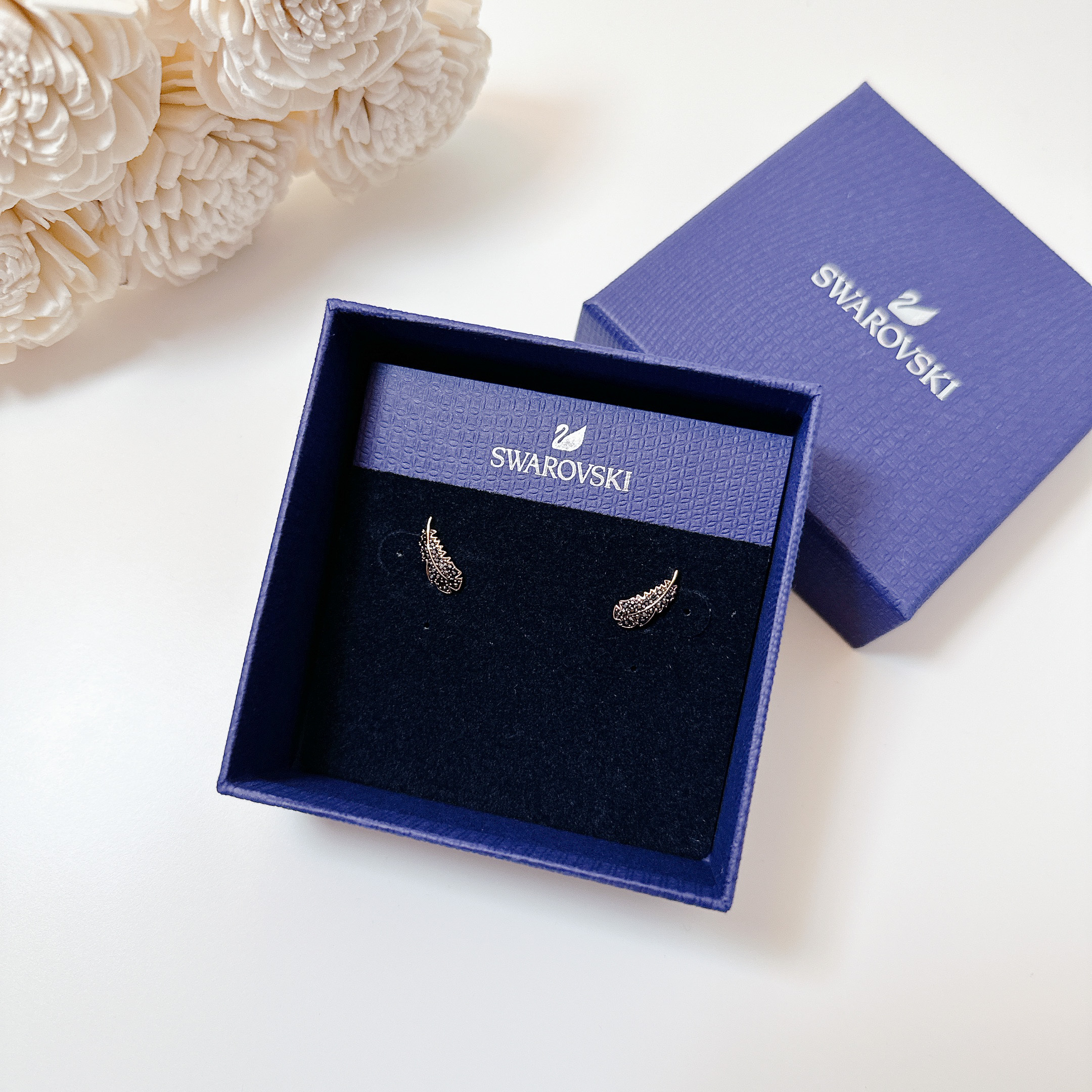 ［香港現貨］Swarovski Naughty Earrings