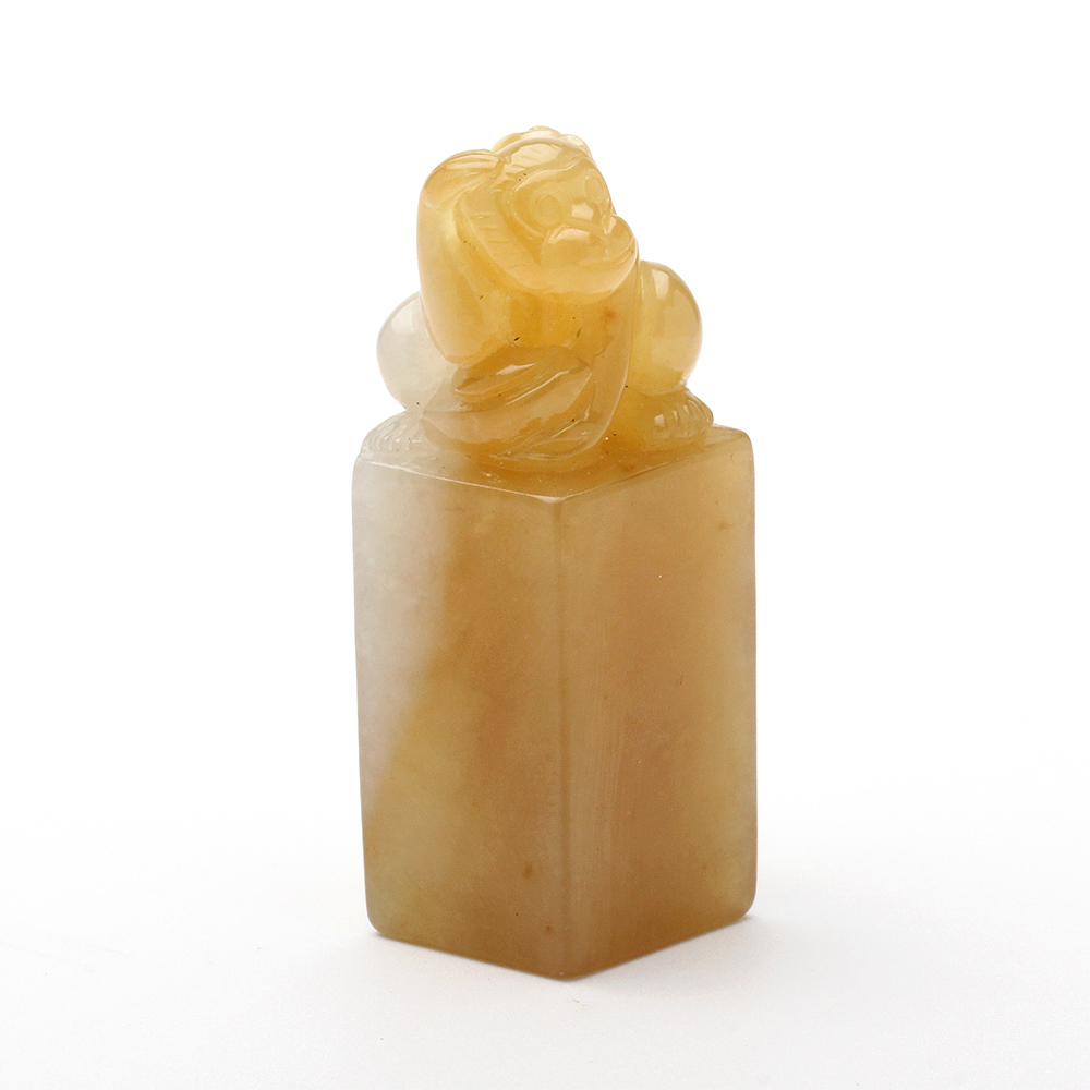 【雅紅珠寶】天然金黃翡翠玉開運印鑑-十二生肖-猴-靈猴獻寶-O0048