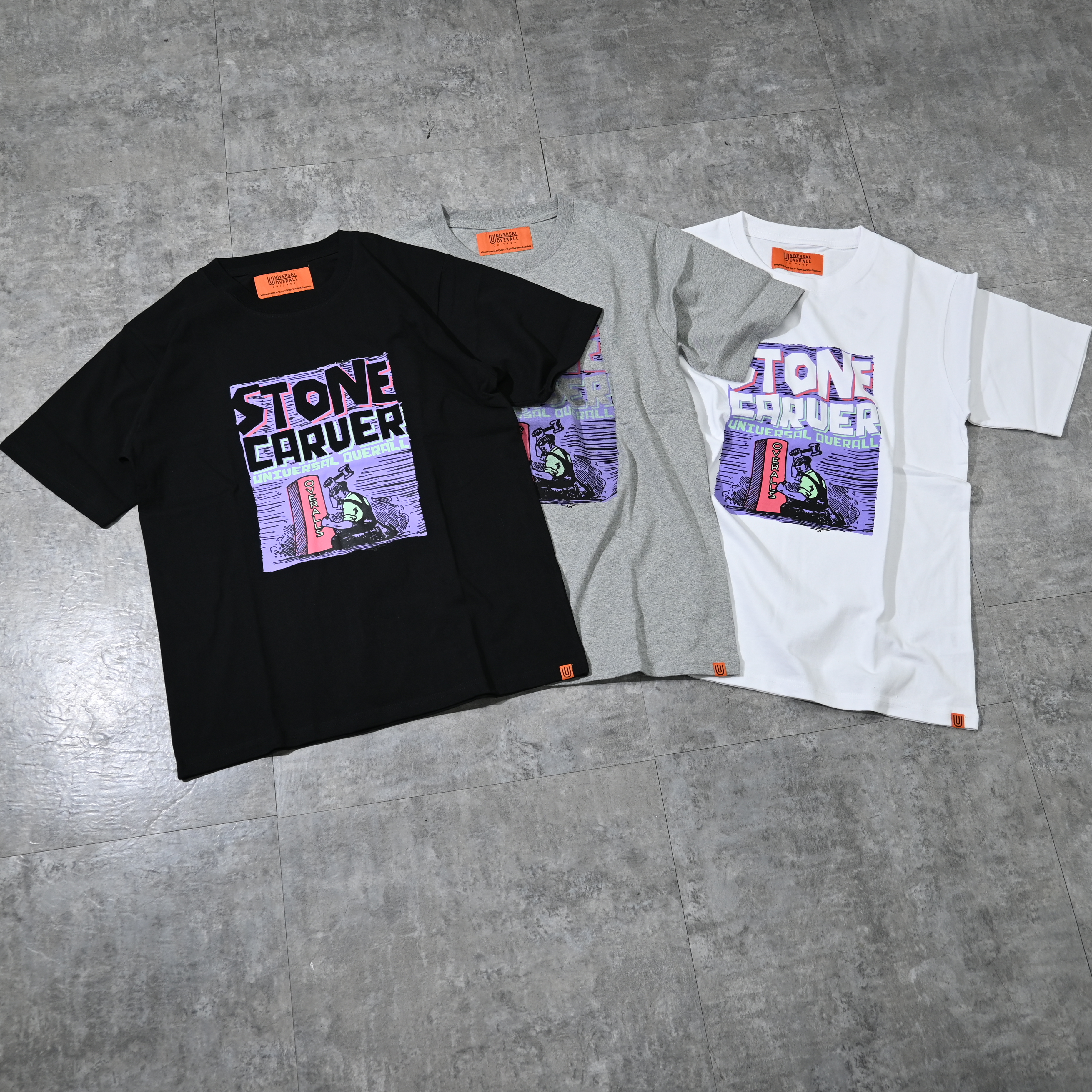 Universal Overall Stone Caruer Tee