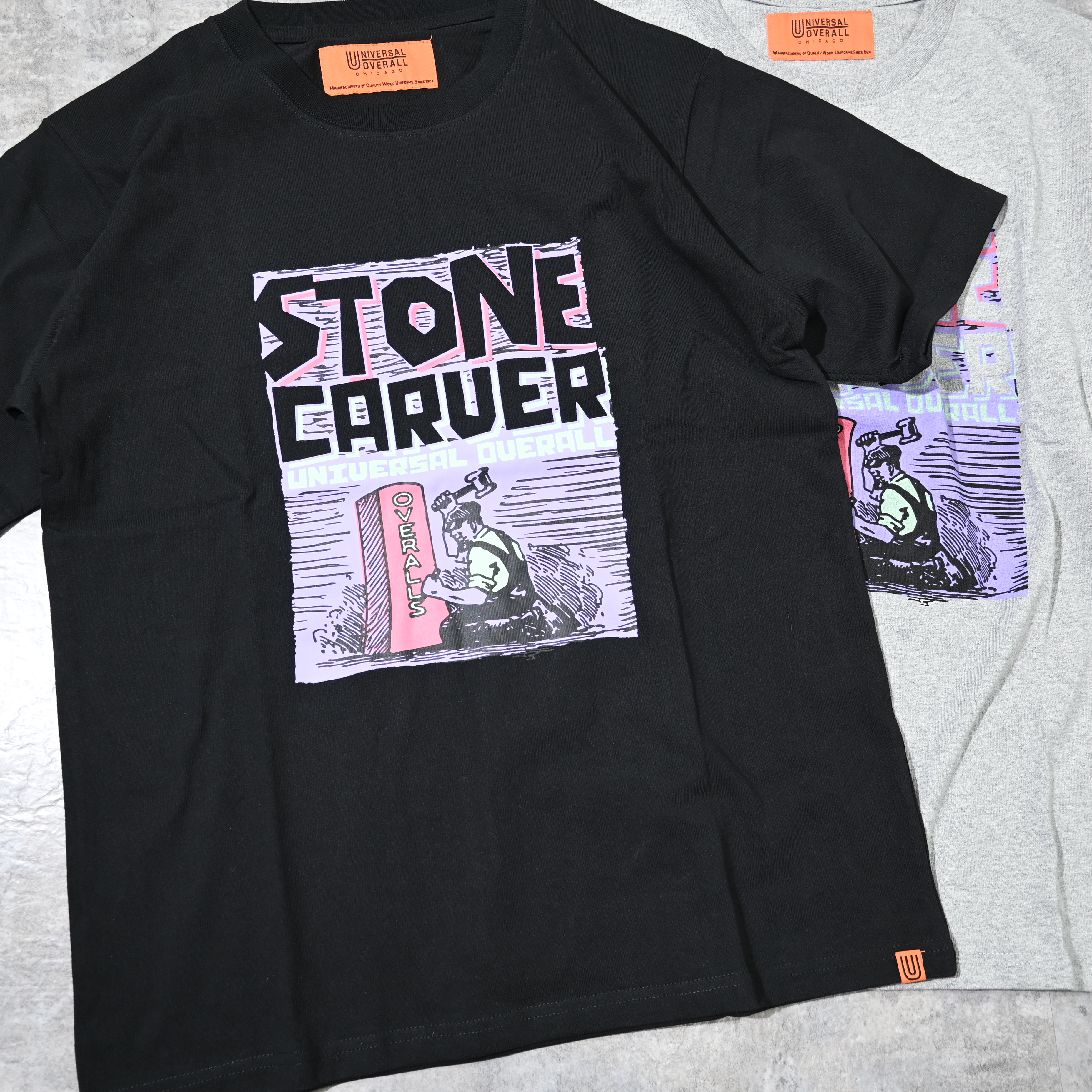 Universal Overall Stone Caruer Tee