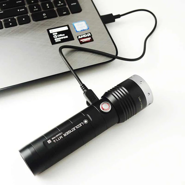 Ledlenser 充電式戶外手電筒 MT14