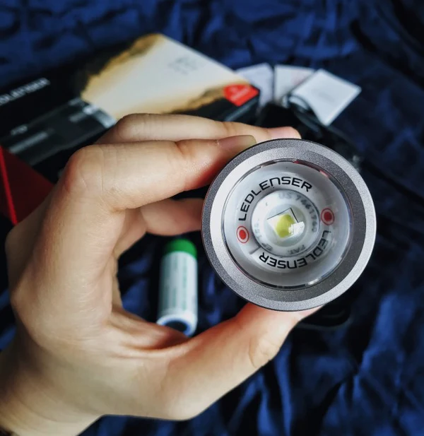 Ledlenser 充電式戶外手電筒 MT14