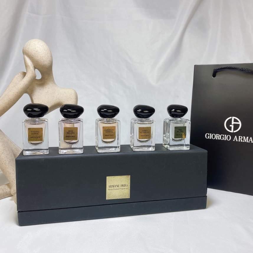 🎊🎊Armani 亞曼尼 阿瑪尼私藏香水小樣7.5ml五件套！ 7.5ml×5