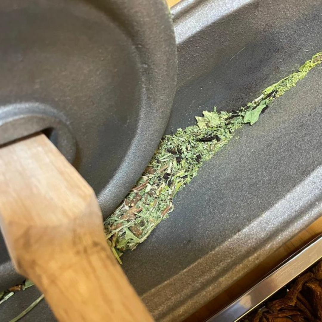 多用途天然八草浸泡油