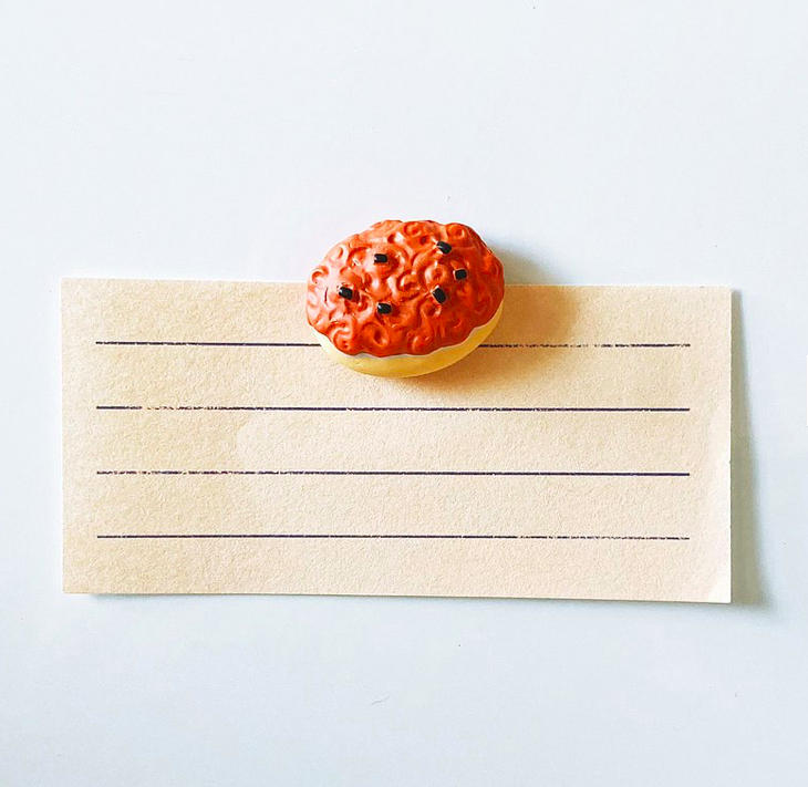 肉鬆麵包 台式麵包磁鐵｜Hoe Cáu