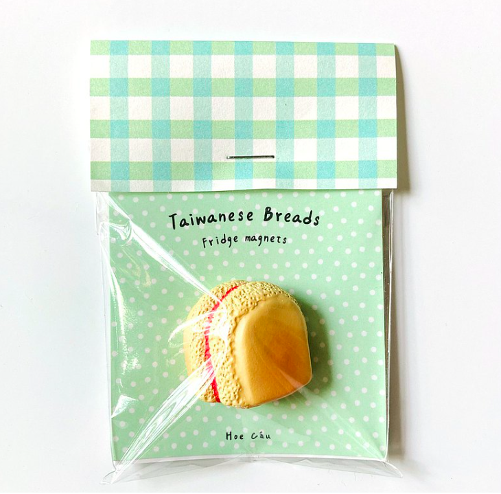 草莓夾心麵包 台式麵包磁鐵｜Hoe Cáu