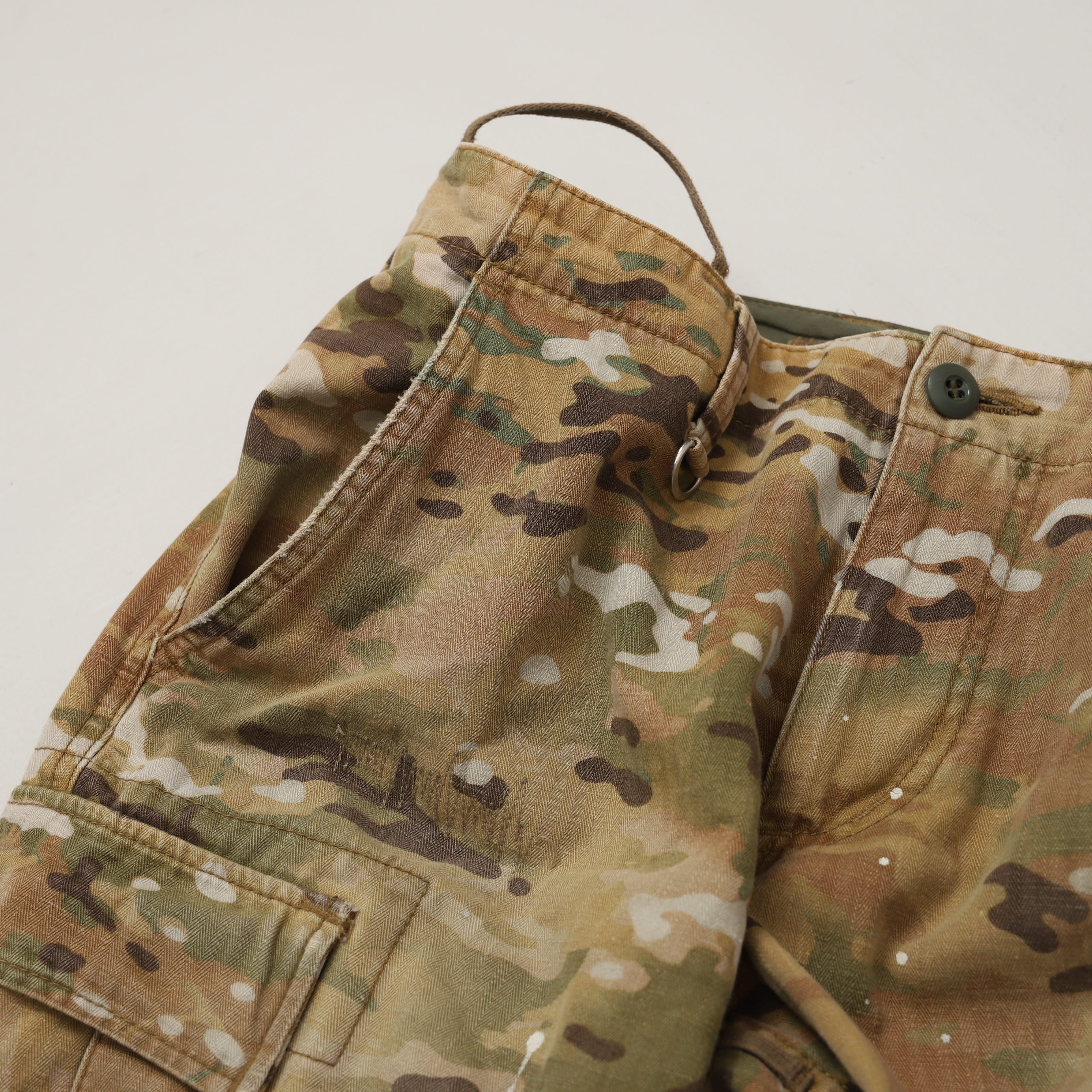 二手M號 SOPHNET CAMOUFLAGE HERRINGBONE PAINTED TIGHT FIELD PANT 潑漆 迷彩長褲