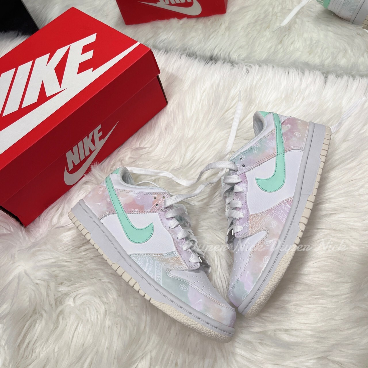 Nike Dunk Low GS Pastel Paisley