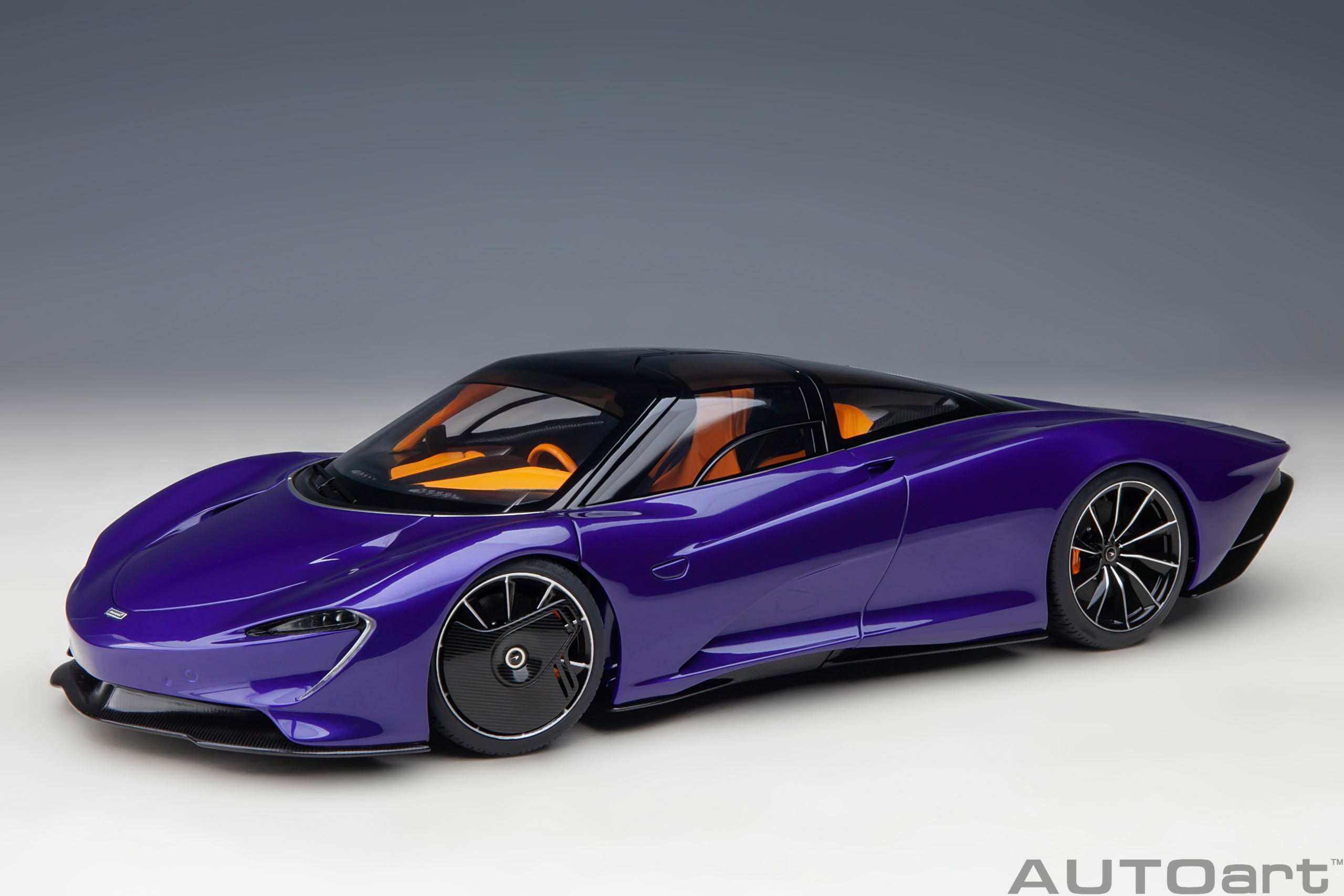 1/18 AUTOART  McLaren Speedtail (Lantana Purple) (76089)