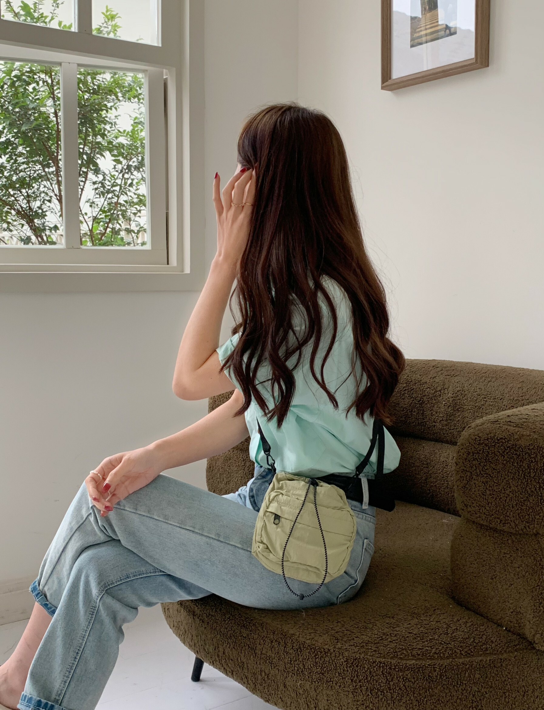 機能尼龍抽繩肩背包/三色