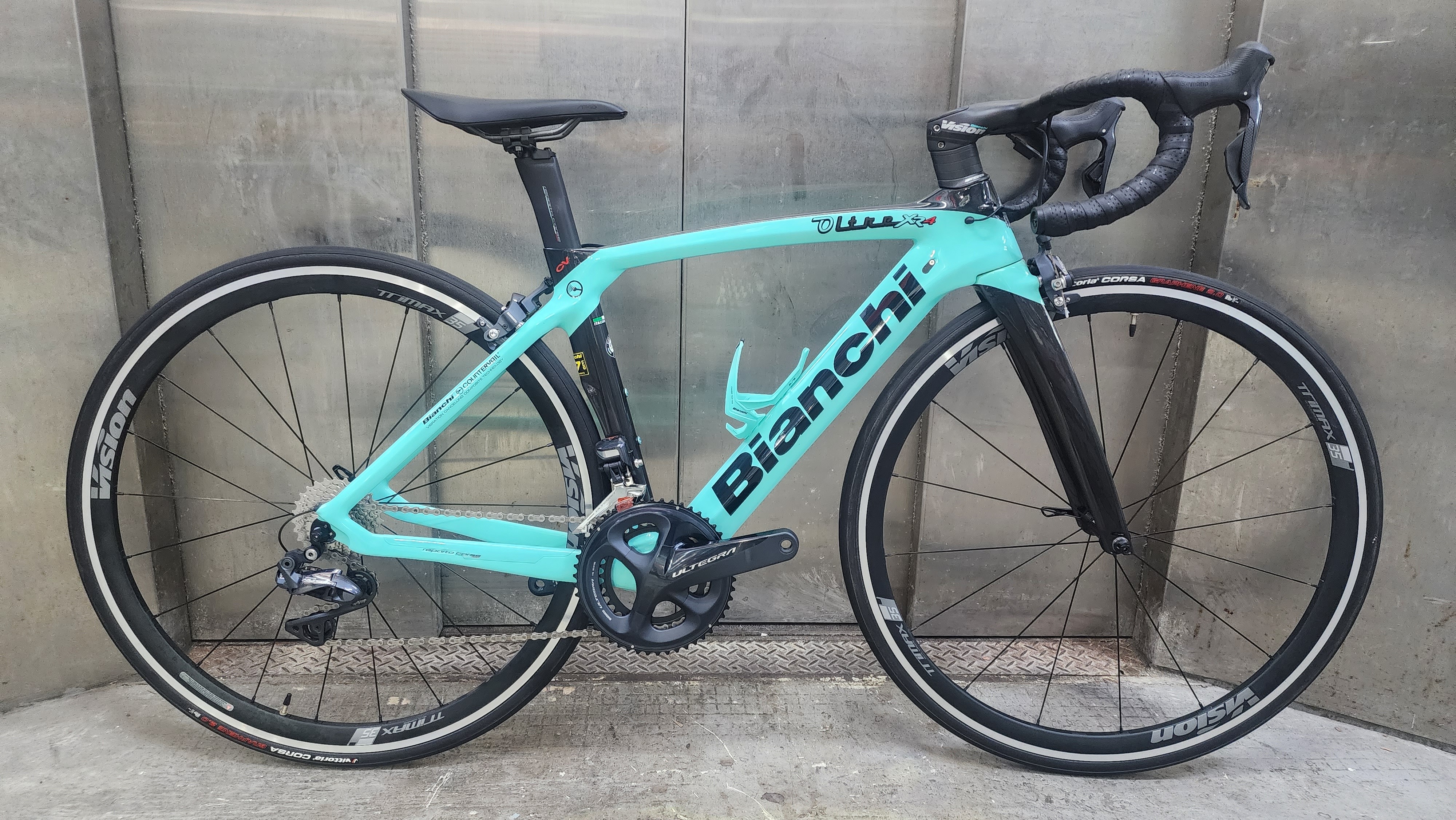 Bianchi Oltre Xr4 47CM DI2 R8050 整車