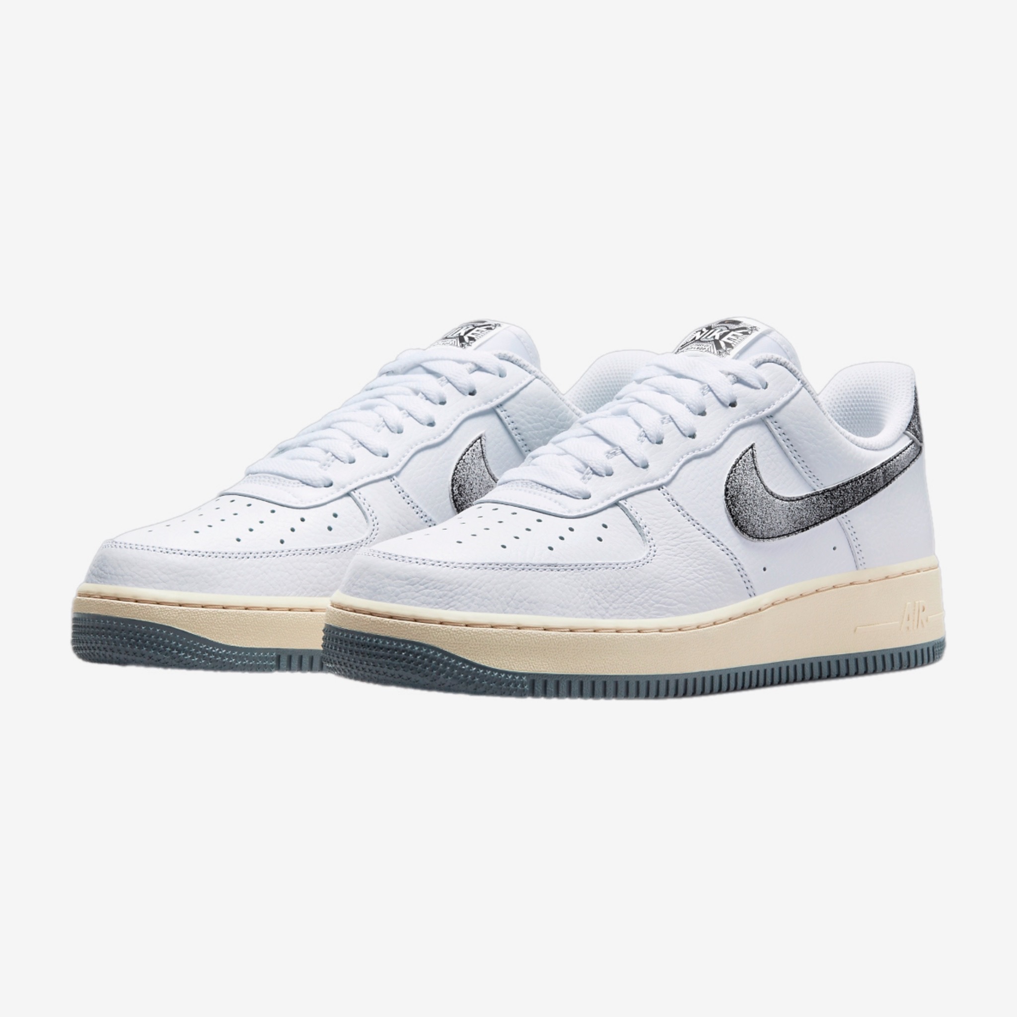 NIKE AIR FORCE 1 嘻哈50週年白灰潑墨奶油底DV7183-100