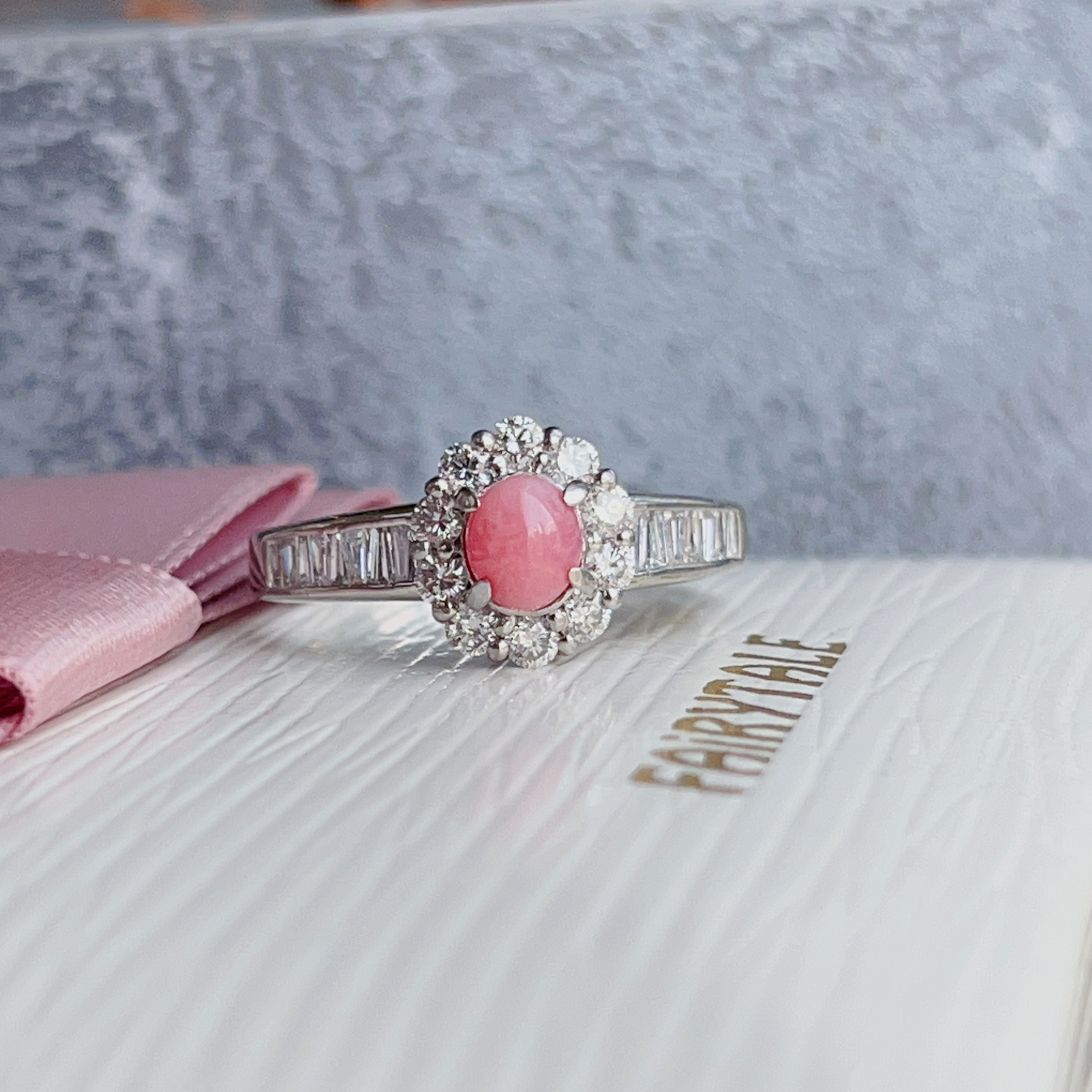 PT950 鉑金海螺珍珠鑽石戒指 (帶GUILD證書)