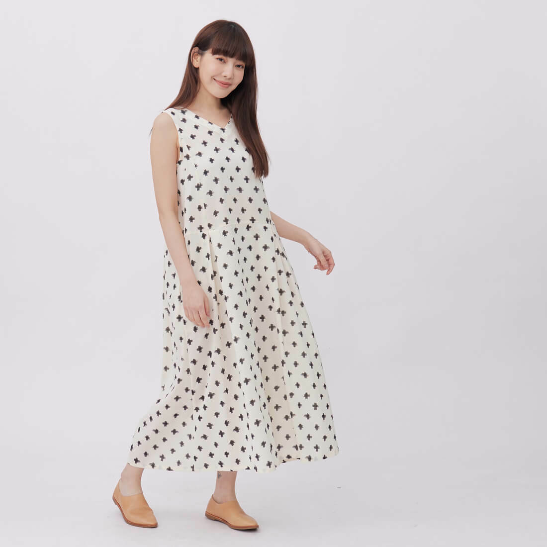 Holly棉感V領口袋長洋裝/米白十字紋
