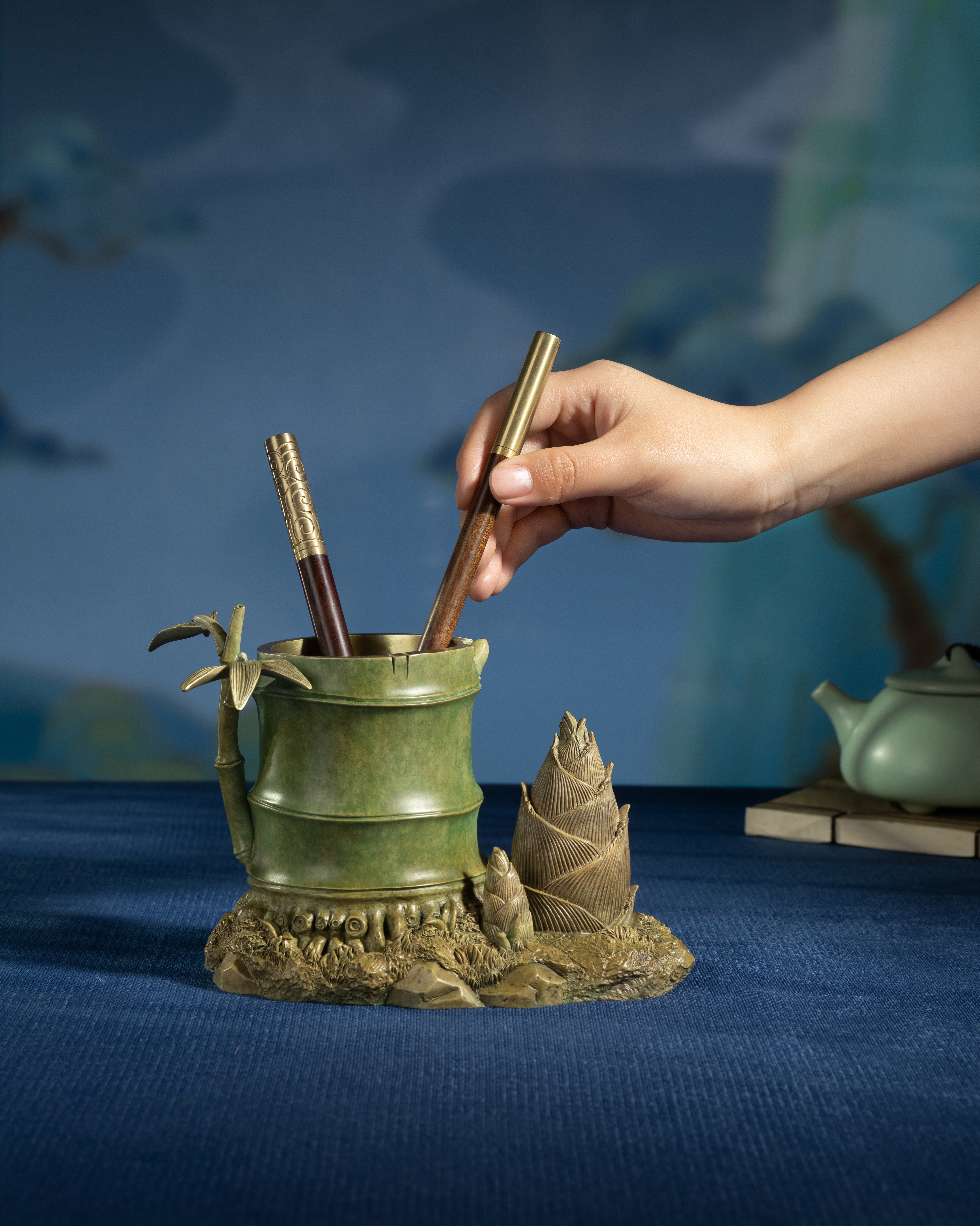 節節高升(筆筒)