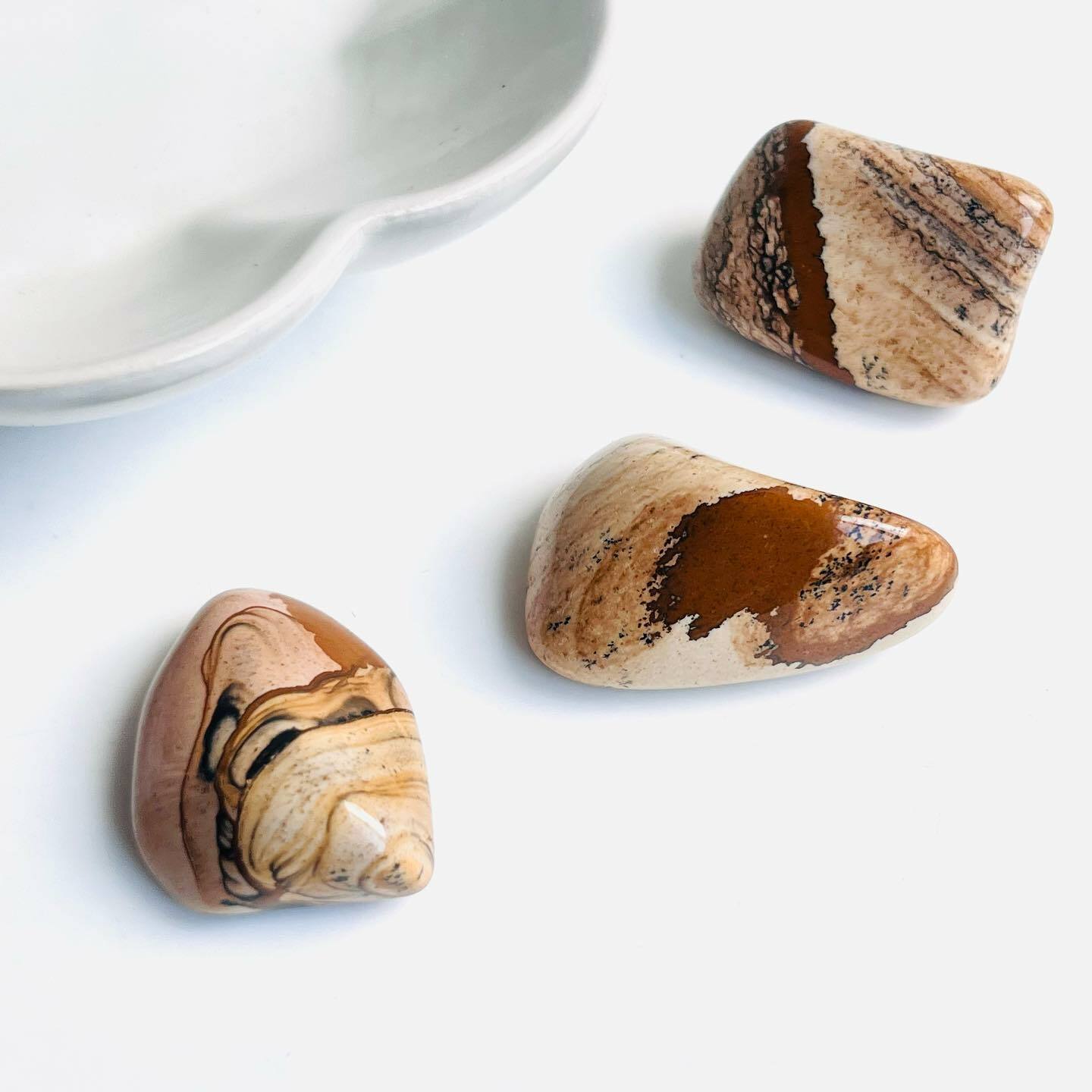 [原石] 圖畫碧玉 / 國畫石 水晶滾石