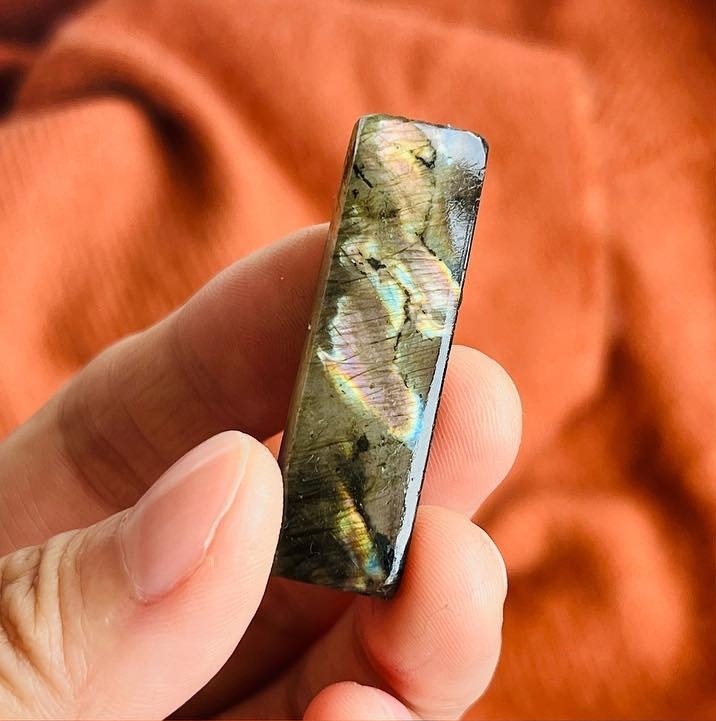 [原石] 拉長石 水晶墜面