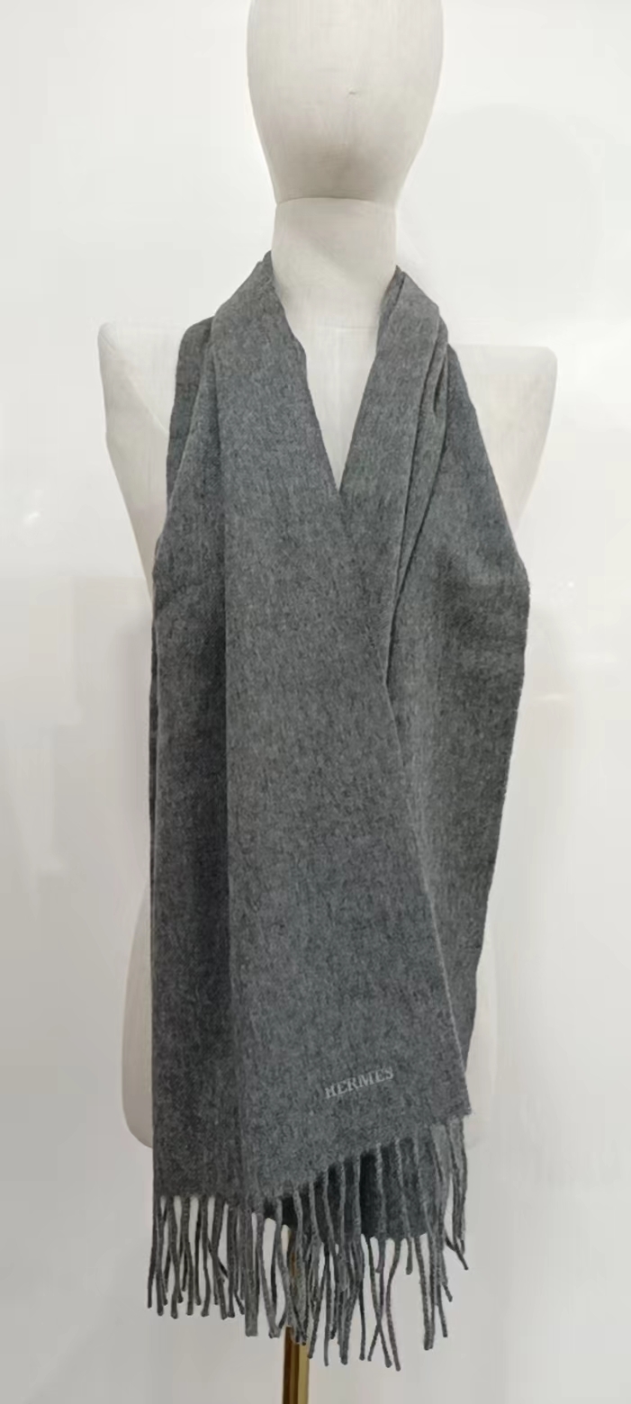 Hermes 100% Cashmere 灰色頸巾 T001 -T