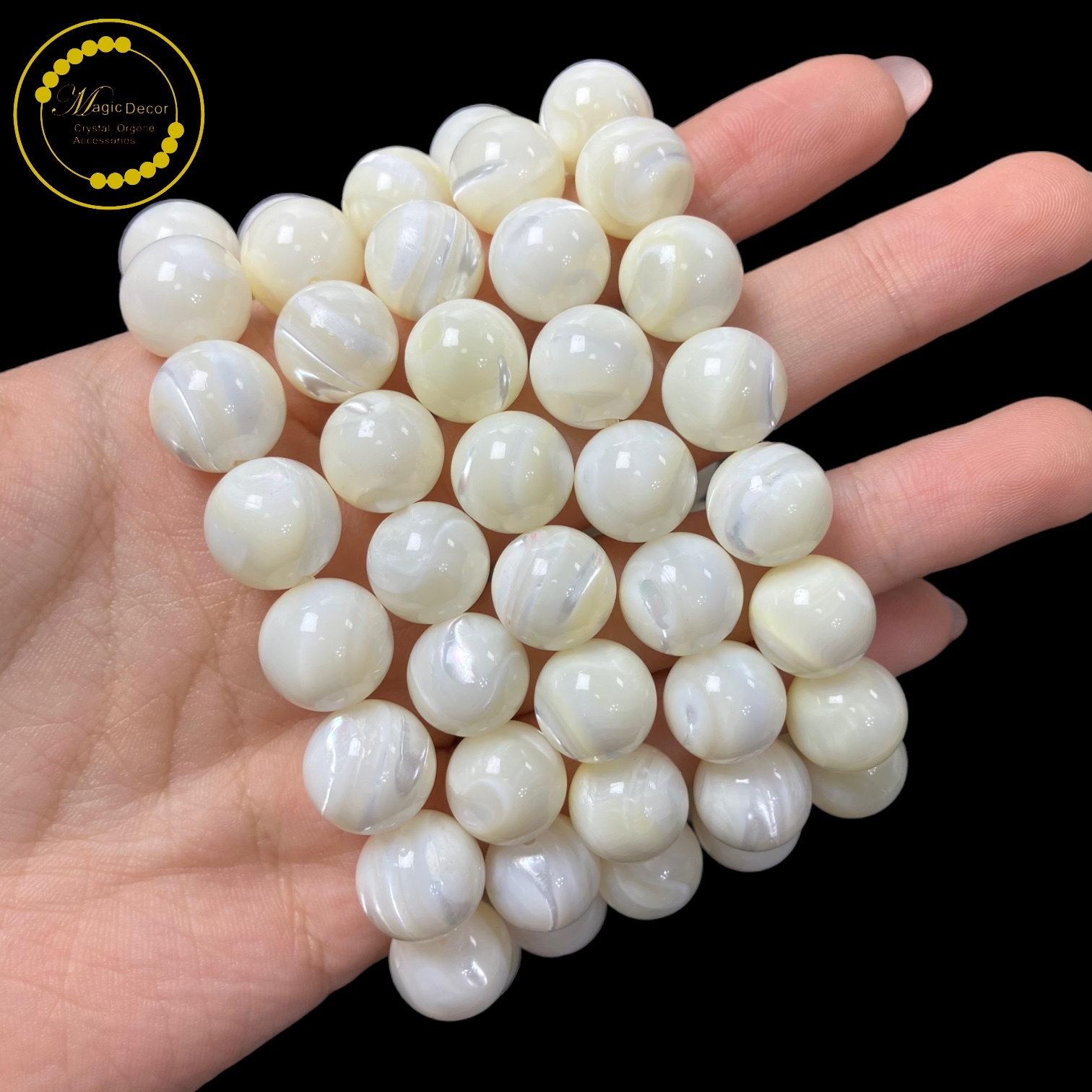 251013 - D31 8mm+白貝母手串