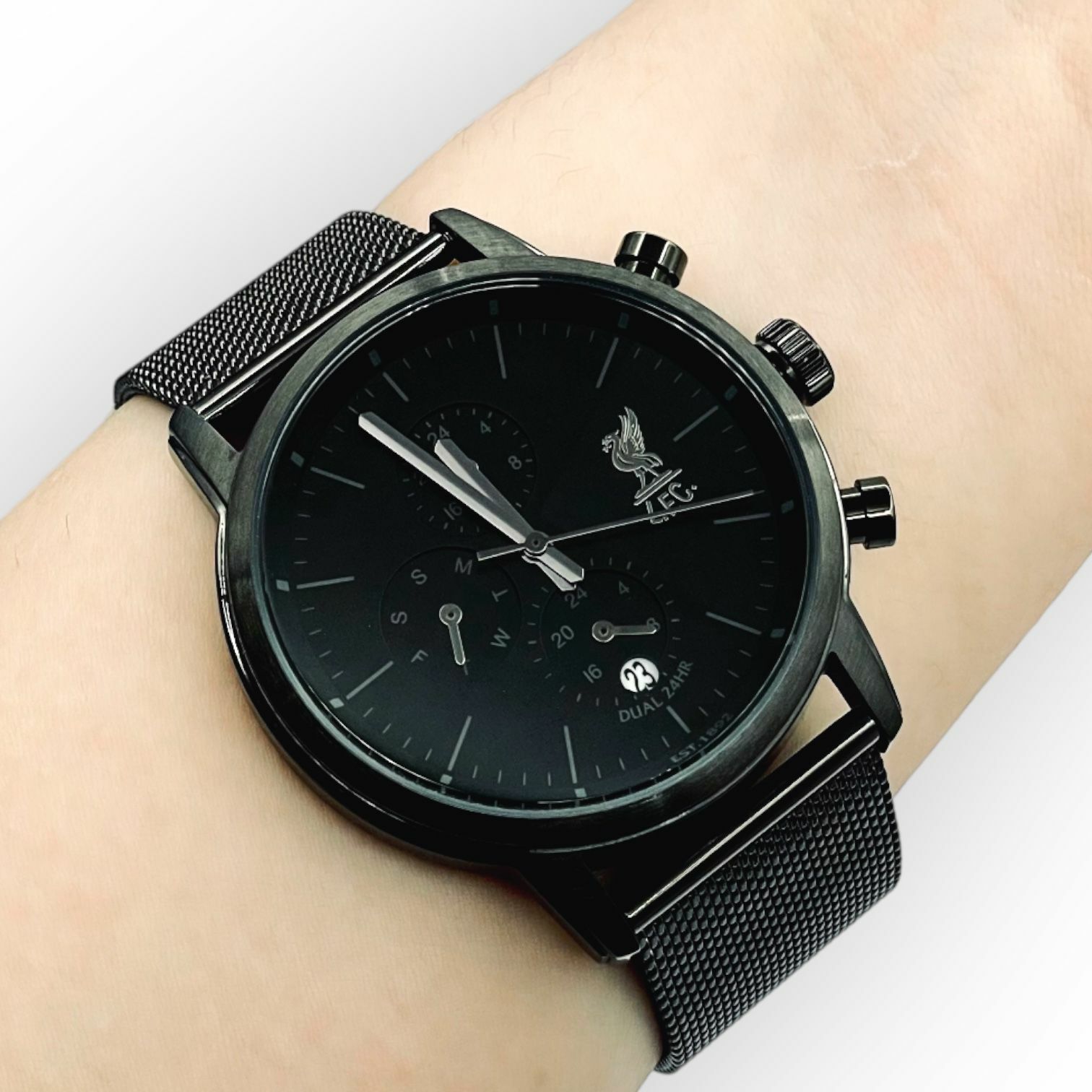 利物浦黑色鋼帶名貴手錶