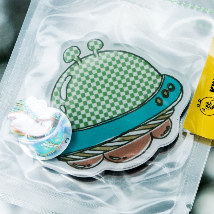 Kingjun｜絕版｜壓克力磁鐵｜飛碟