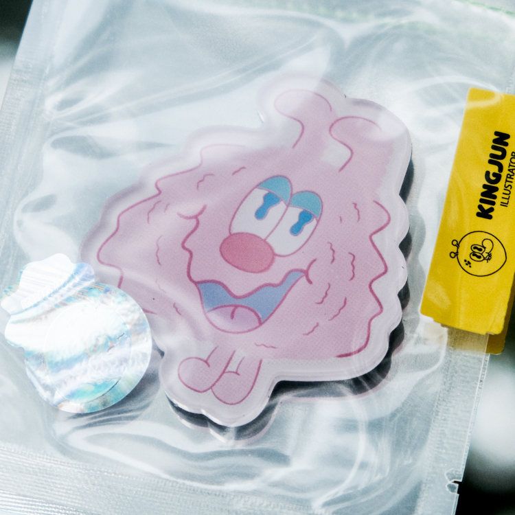 Kingjun｜絕版｜壓克力磁鐵｜蠢兔微笑