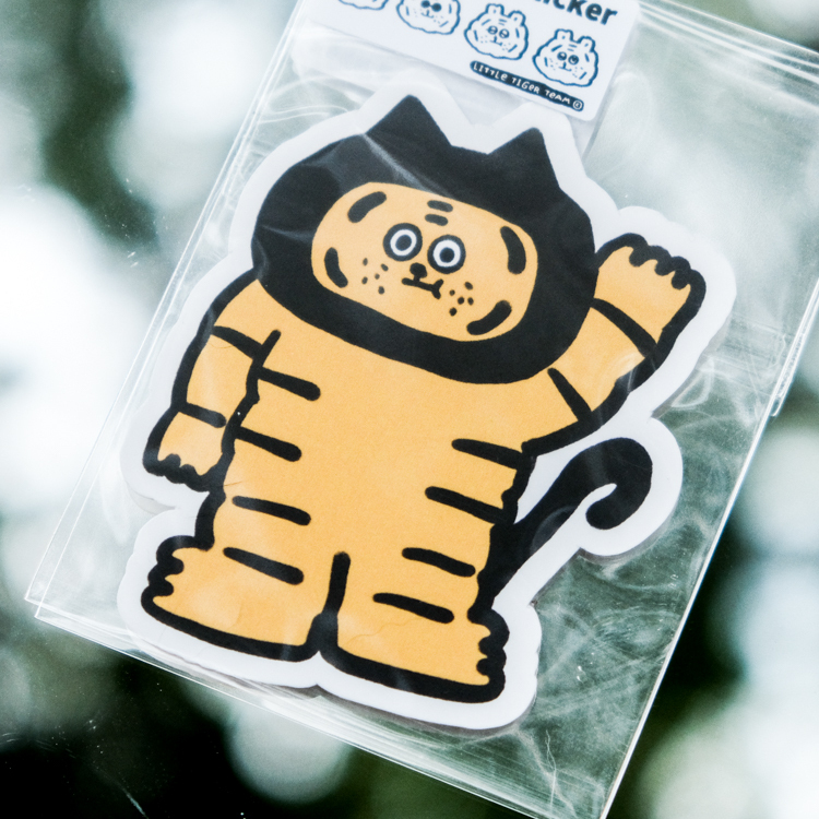 ericoco 小虎day｜防水貼紙｜黑喵小虎跟你說聲嗨