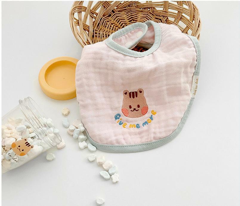 (現貨) DTD 口水肩