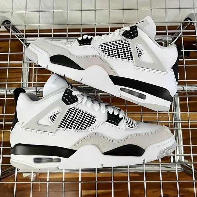 Air Jordan 4 Retro 'Military Black' 白水泥 DH6927-111【預購商品】