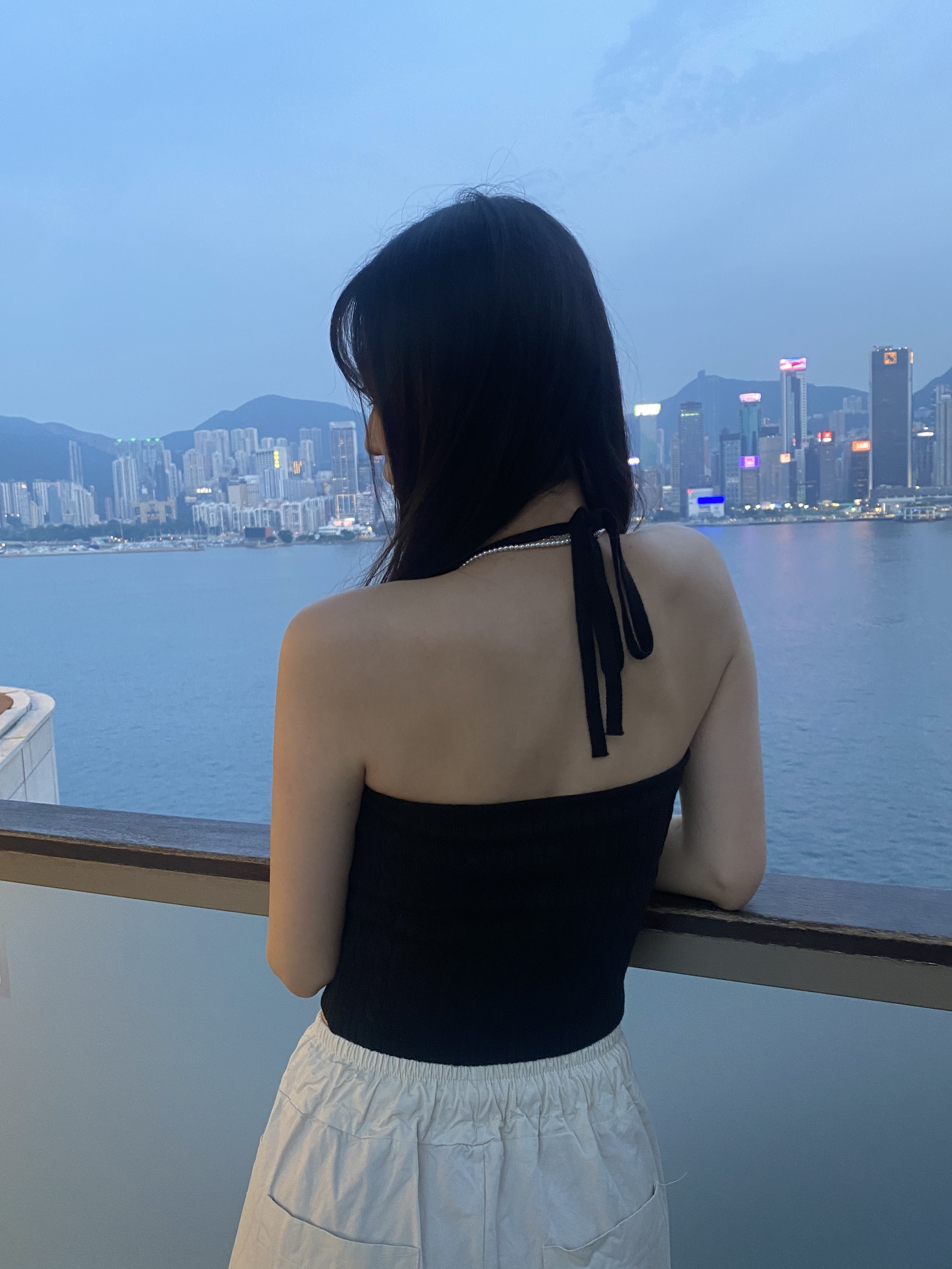 (現貨) 掛頸麻花針織綁帶上衣 T0607 (白)