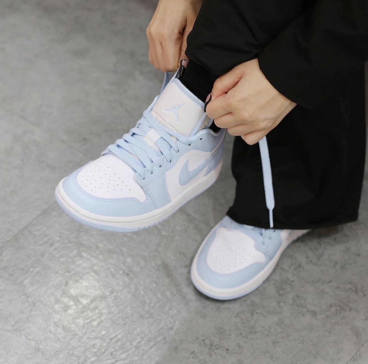 nike air Jordan 1 Low White Ice Blue DC0774-141 冰藍
