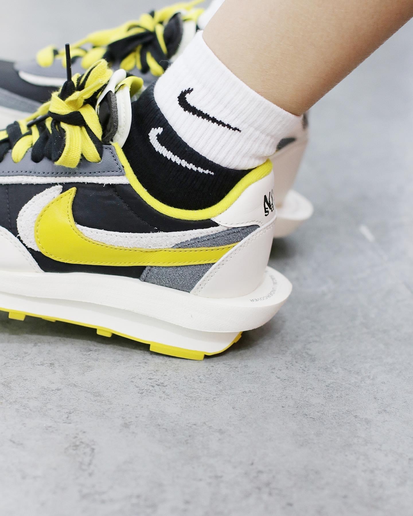 nike ld waffle sacai triple black