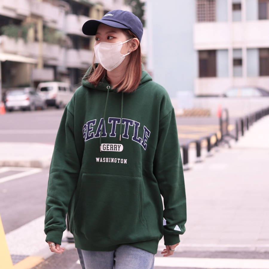 GERRY SEATTLE字母刺繡內刷毛帽Tee GE23AWC08
