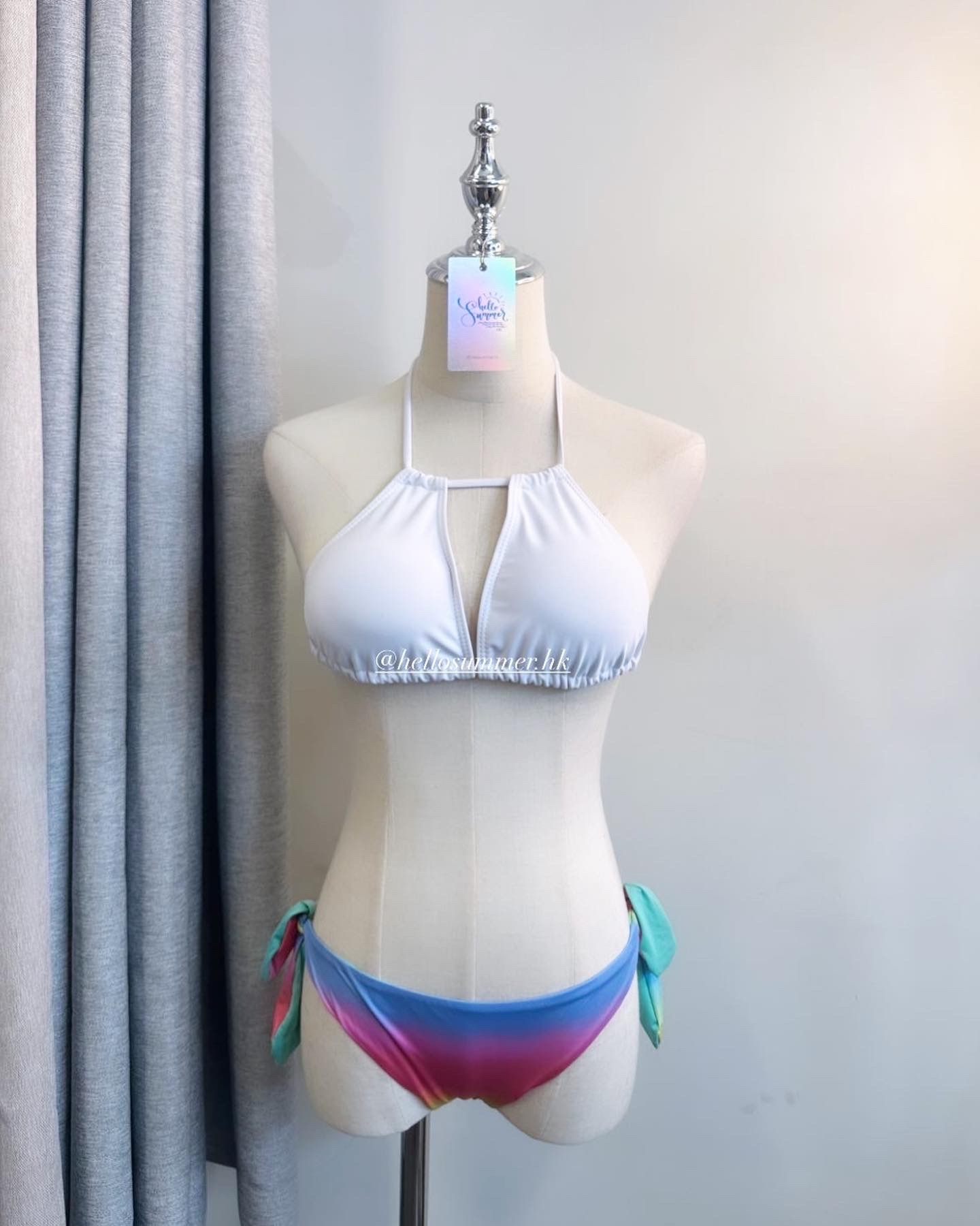 【 HS001 】獨家自訂款式Push Up Bikini掛頸美胸比基尼上身  (厚杯款)