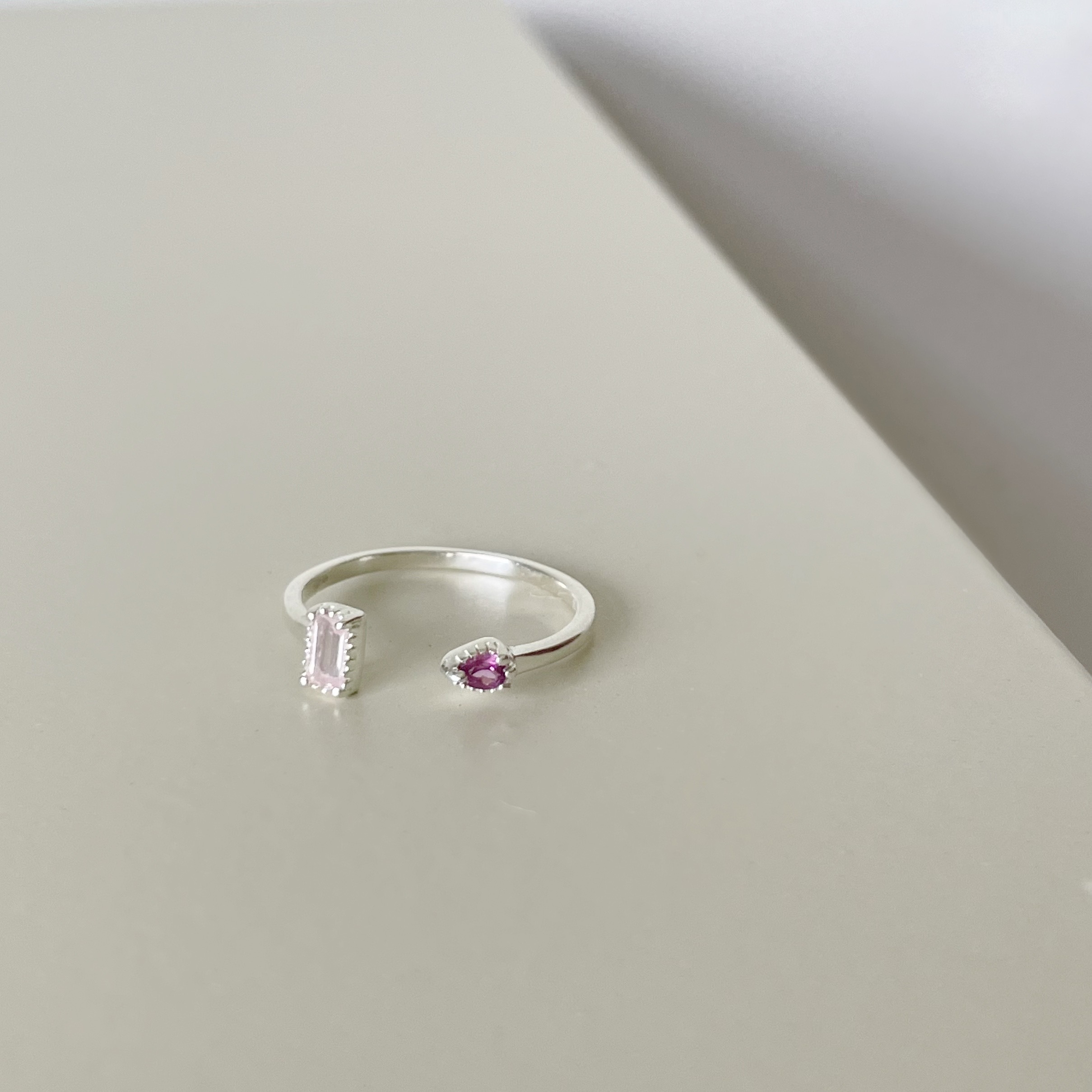 細方水滴粉晶玫瑰石榴石可調戒