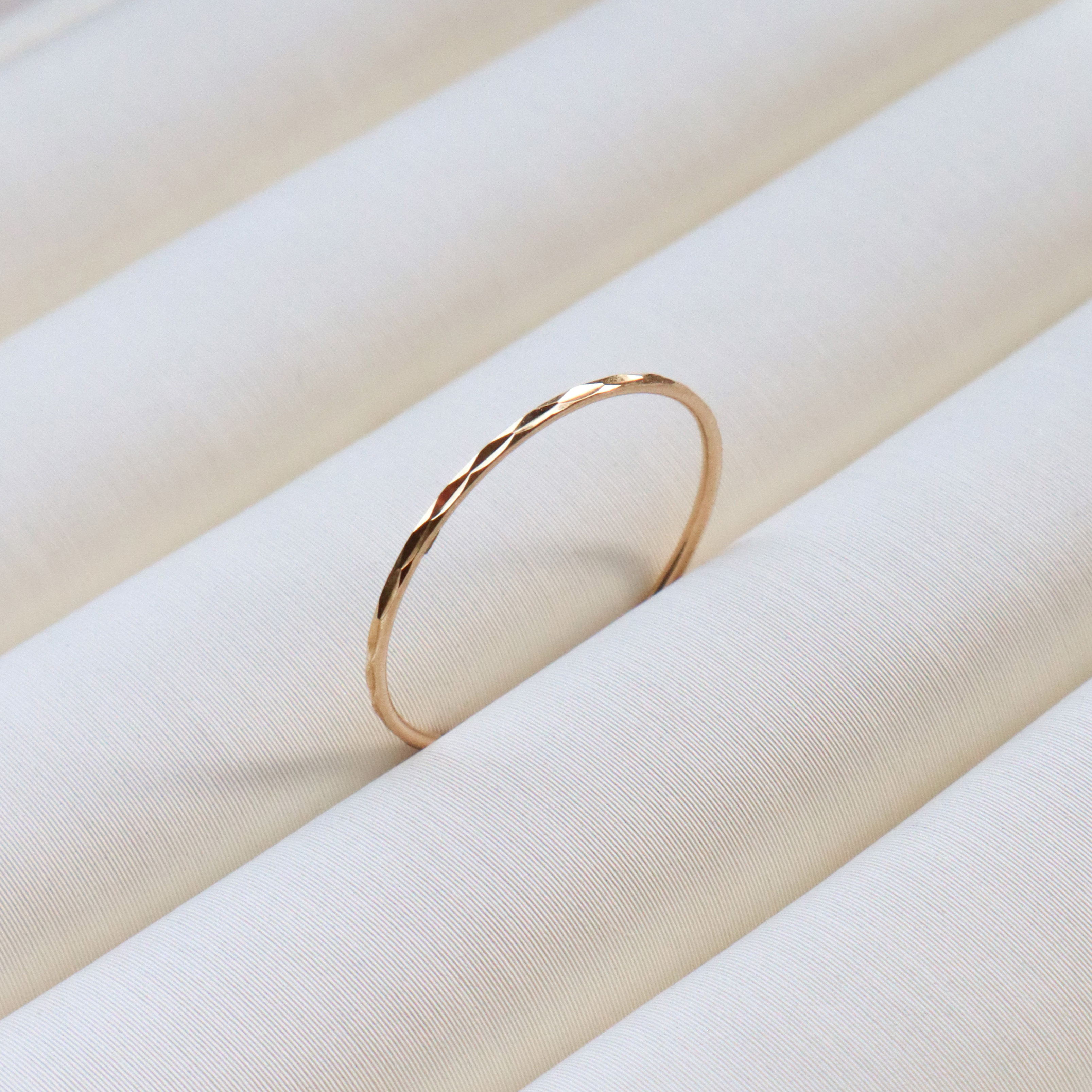 K10/經典菱格線戒