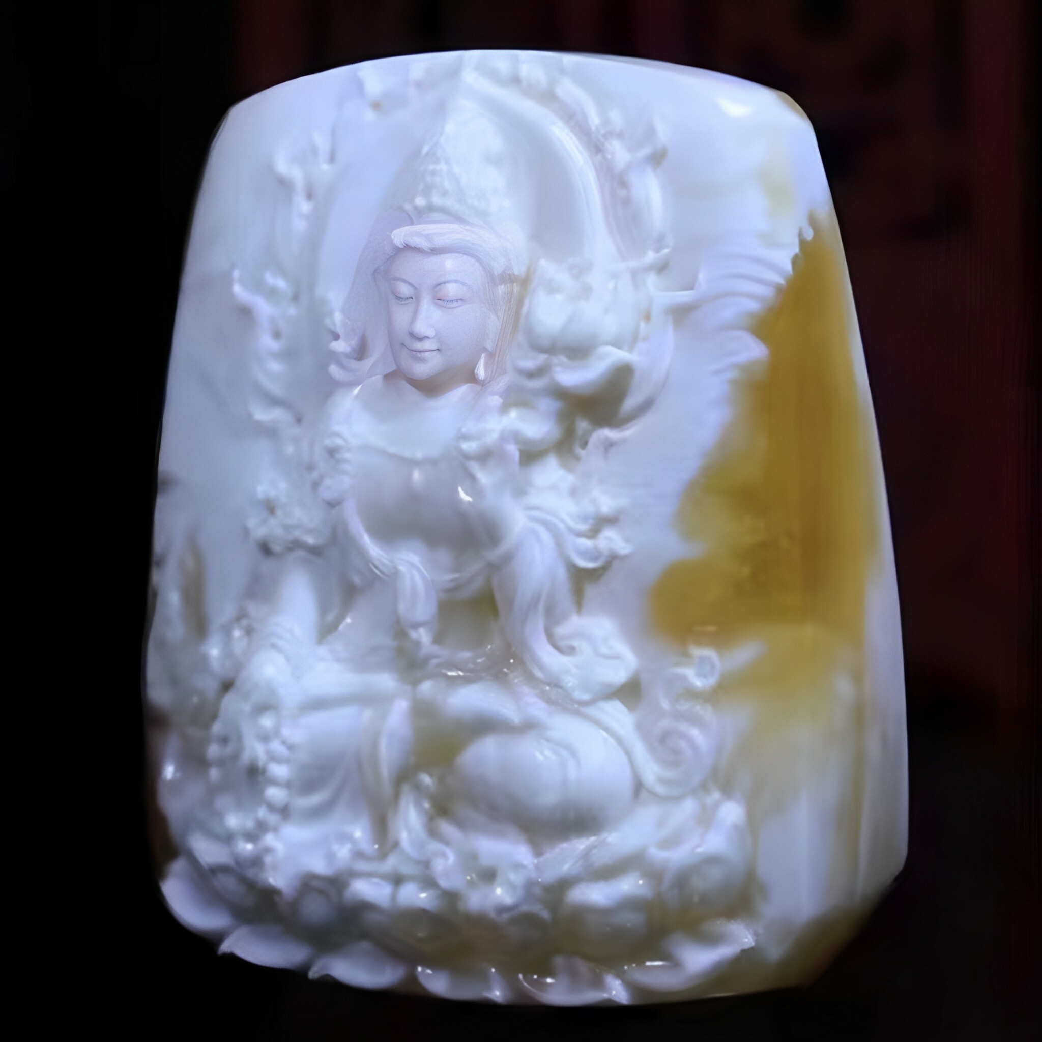 傳家孤品3A天然俄羅斯白蜜蠟大師工藝觀音掛牌